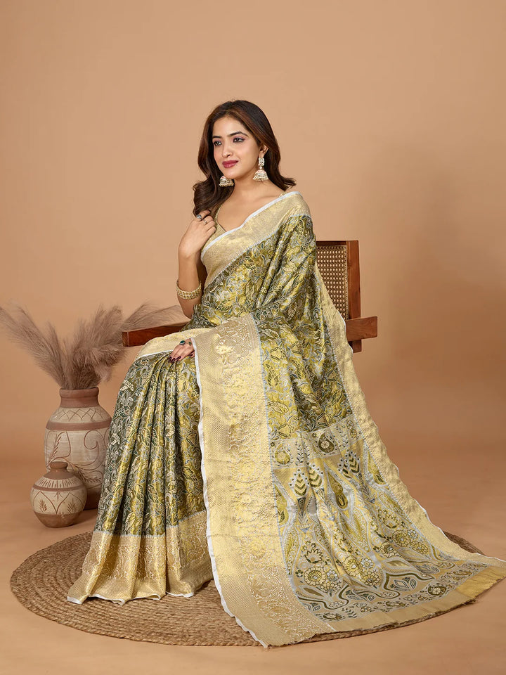 Festive Green Silk Saree Set with Luxurious Jari Embroidery