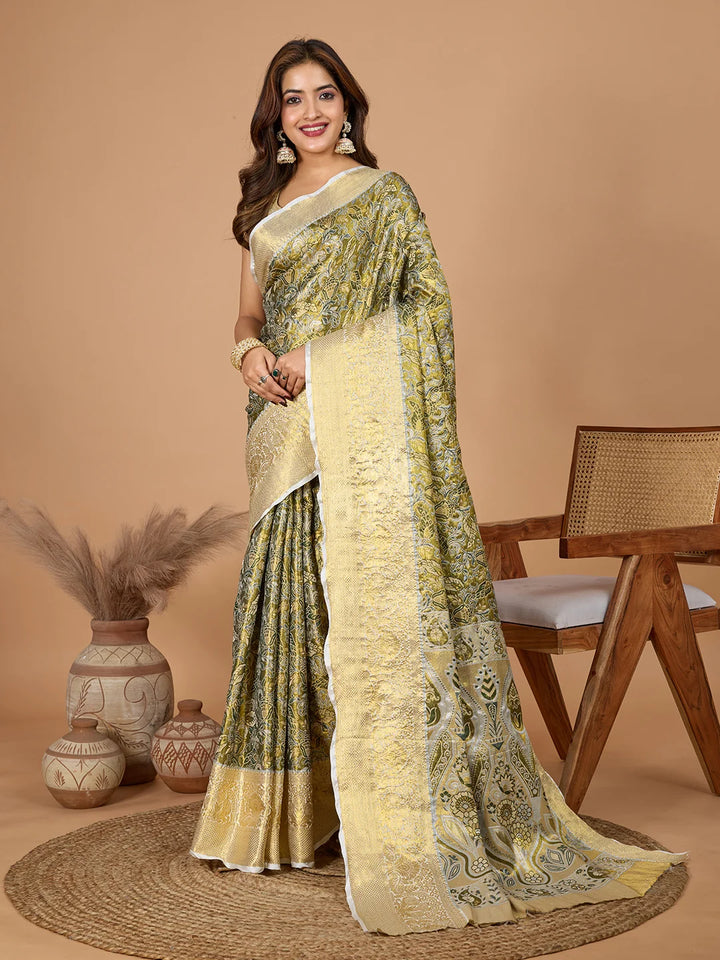 Festive Green Silk Saree Set with Luxurious Jari Embroidery