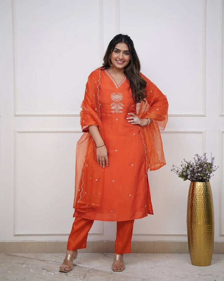 Ethnic Chanderi Suit with Organza Dupatta & Fine Work