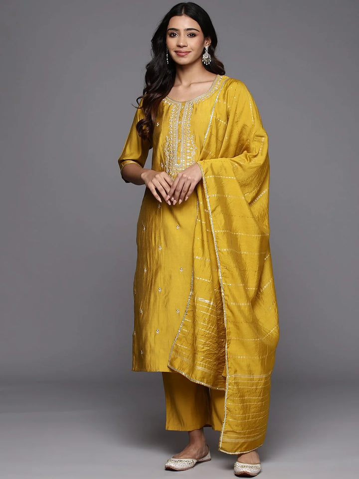 Stylish Embroidered Viscose Blend Salwar Kameez for Parties