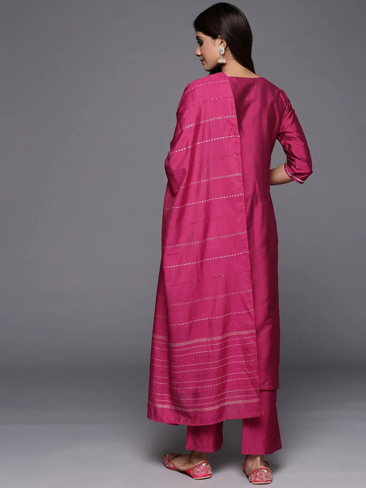 Stylish Embroidered Viscose Blend Salwar Kameez for Parties