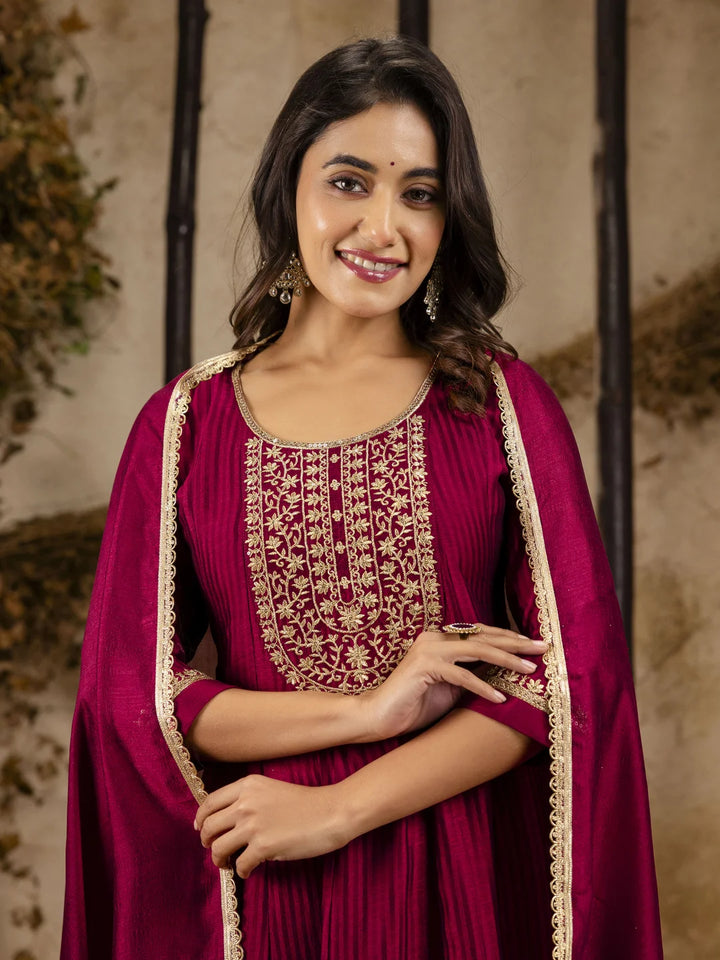 Eye-Catching Embroidered Salwar Kameez with Soft Dupatta