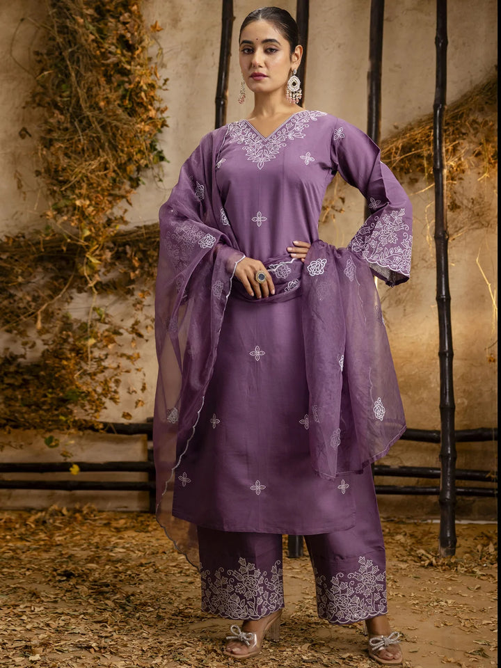 Festive Salwar Kameez in Silk Blend with Embroidered Organza