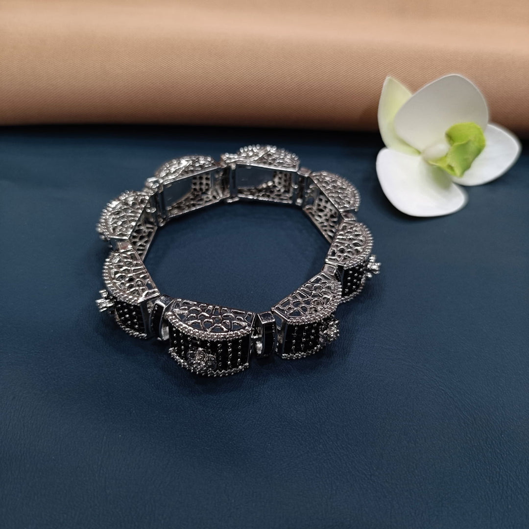 AD DIMOND BRACELET - SilverBin