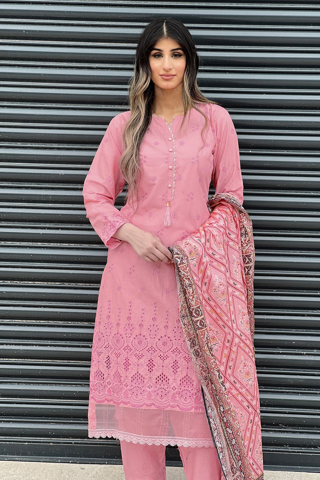 Graceful Pink Cotton Kameez with Salwar | Completed with a Gorgeous Cotton Dupatta