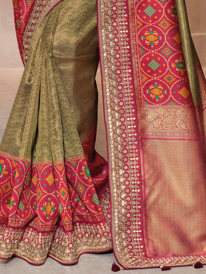 Best Magnetic Olive Green Kanjivaram Silk Saree