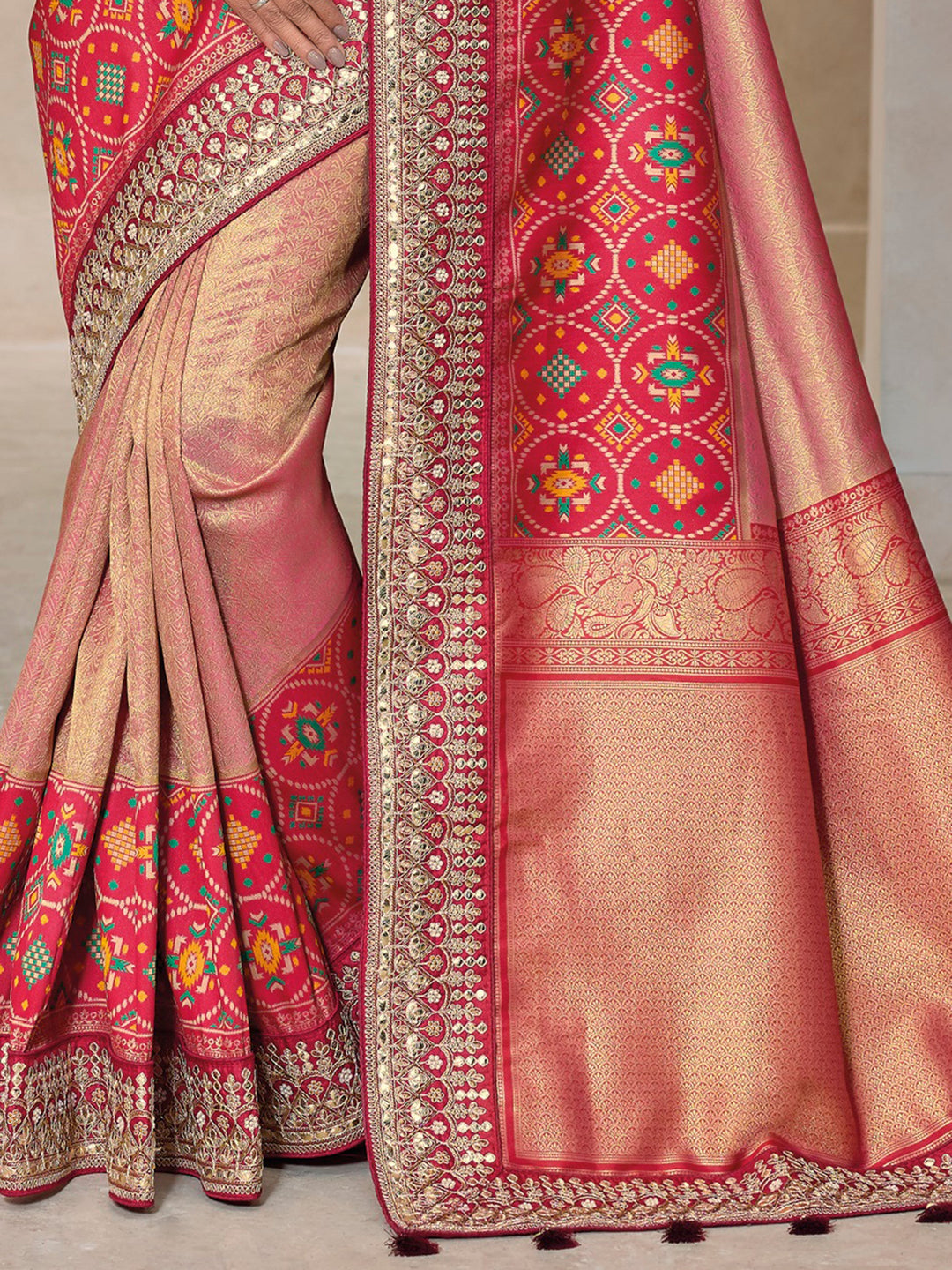 Best Stunning Peach Kanjivaram Silk Saree 