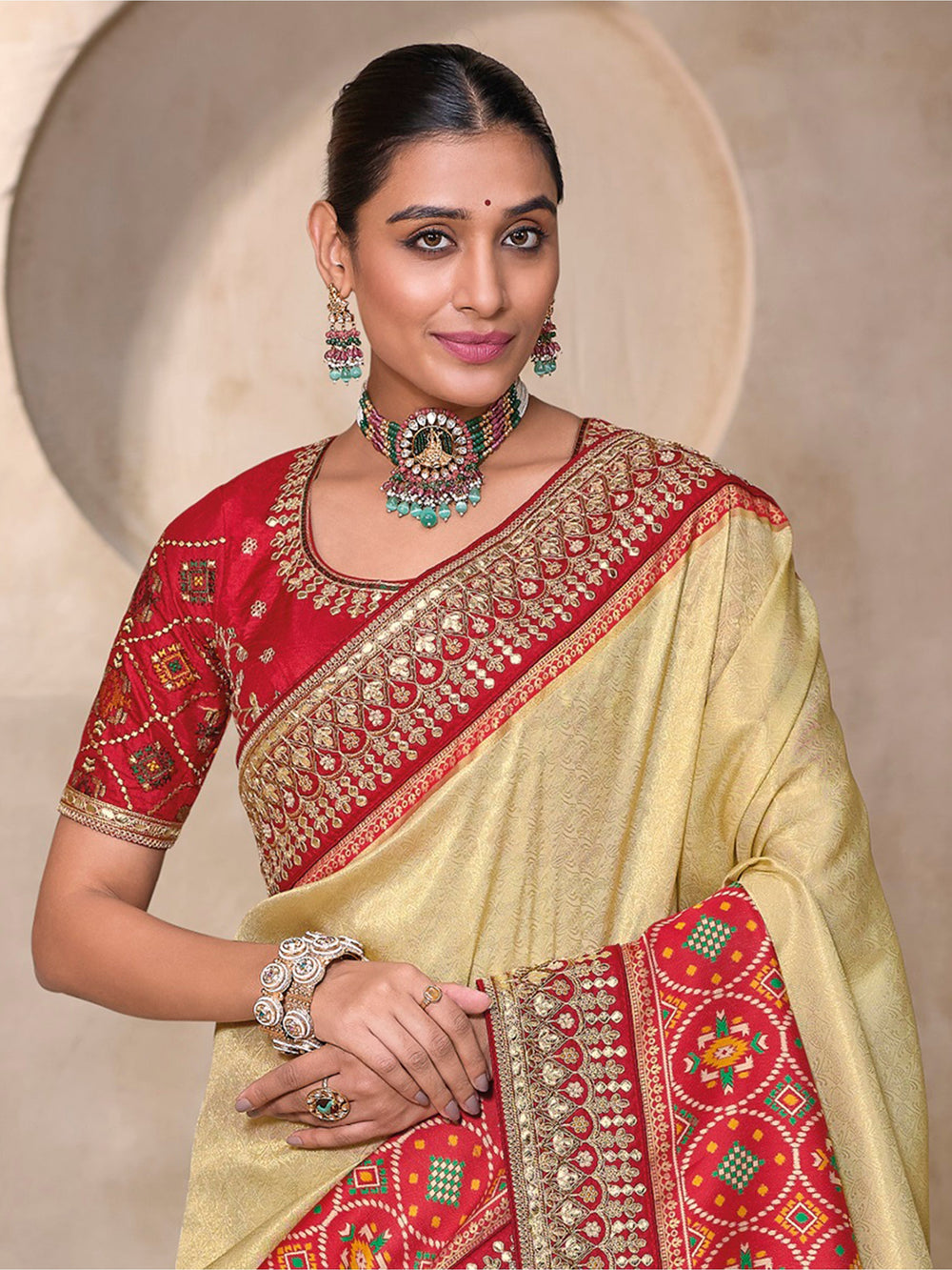 Buy Alluring Cream Weaving Kanjivaram Silk Wedding Saree with Blouse
