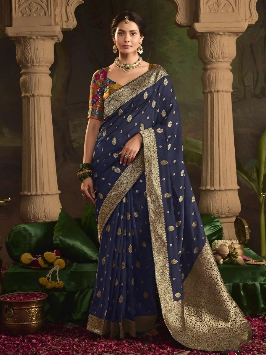 Buy Navy Crepe Saree with Rich Pallu Weaving | SilverBin