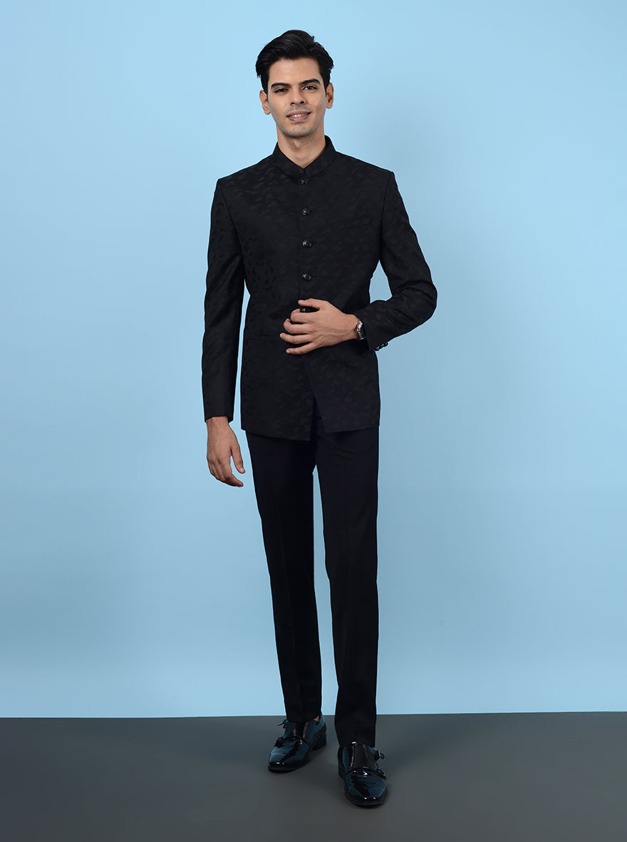 Ideal for formal occasions across the USA, this black Jodhpuri suit ensures you look your best.
