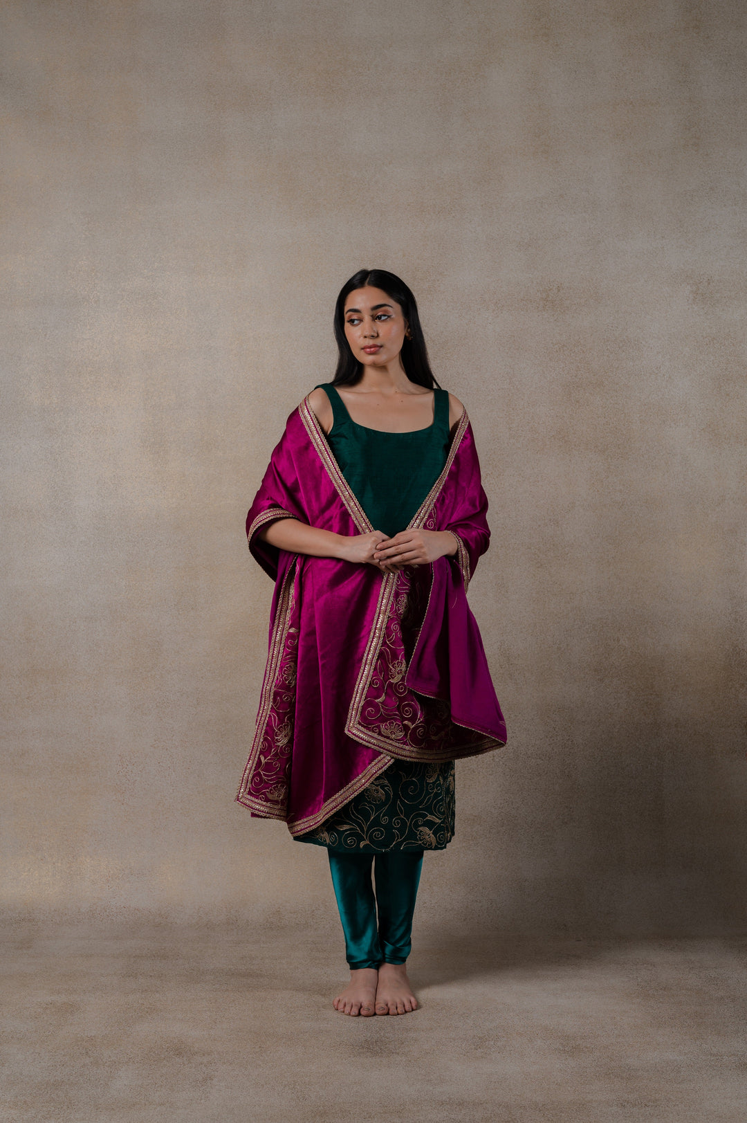 Royal Pakizah Embroidered Suit Set | Gaji Silk Dupatta & Feminine Chudidaar