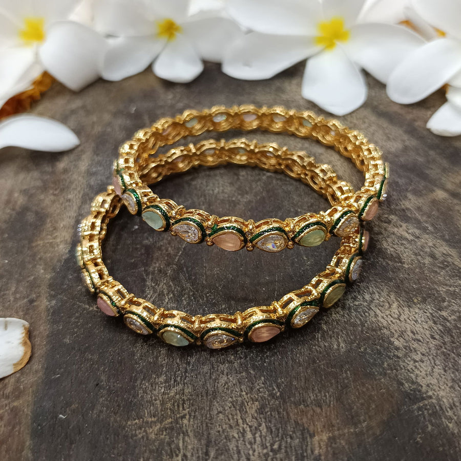 GOLDEN BANGLES - SilverBin