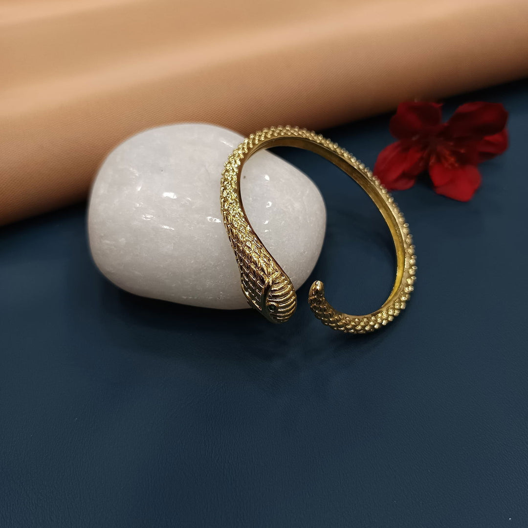 GOLDEN BRACELET - SilverBin