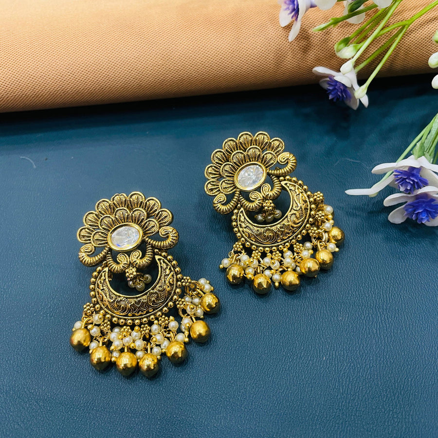 GOLDEN EARRINGS - SilverBin