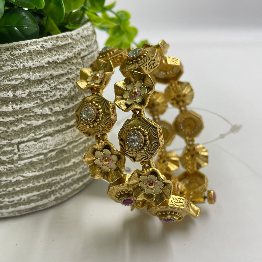 Kundan Bangles | Exquisite Traditional Bangles for Festive Elegance