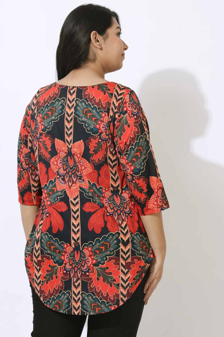 Plus Size Black Tropical Print Centre Pleat Top