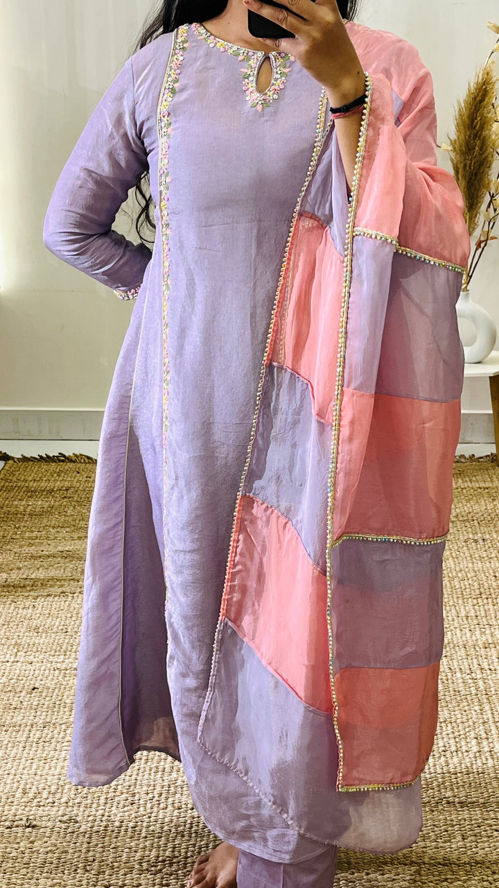 Periwinkle Kurti Set | Elegant Tissue Fabric with Khat Work Panels