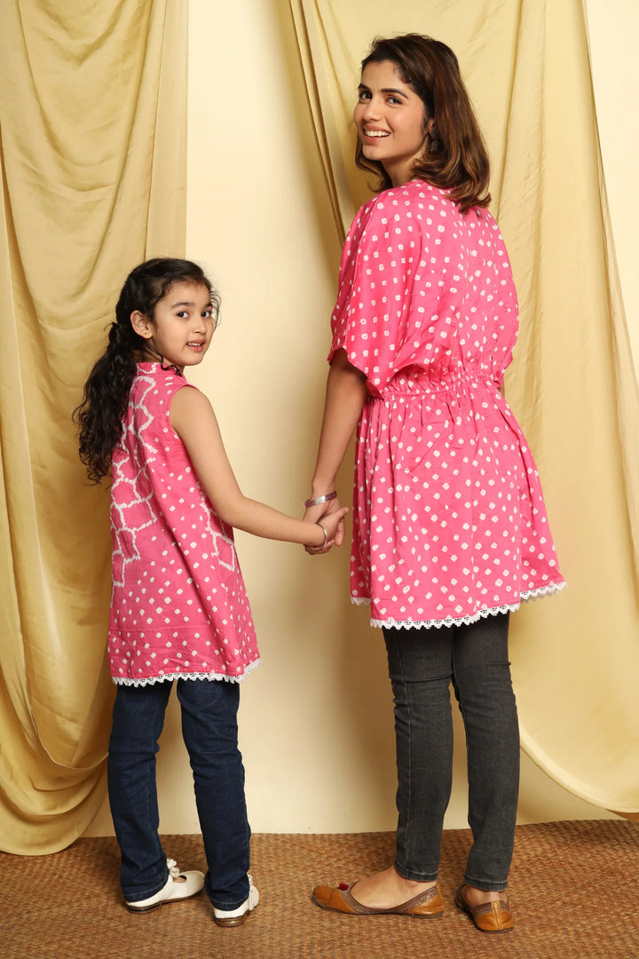 Fuchsia Bandhej Printed Mom and Daughter Top