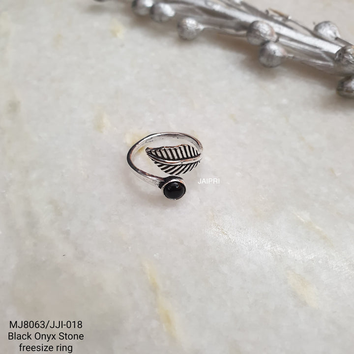 Black Onyx Stone | Leaf Design Freesize Ring Collection