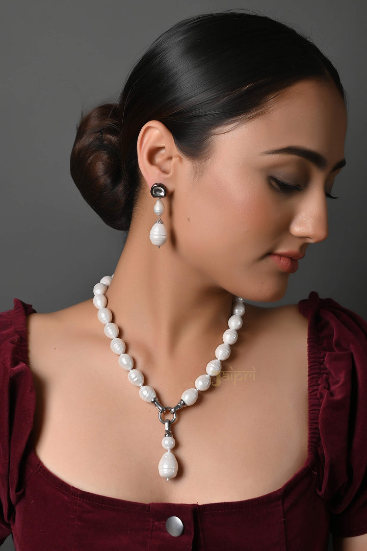 Adorable Pearl Stone | Necklace With Earrings Edition