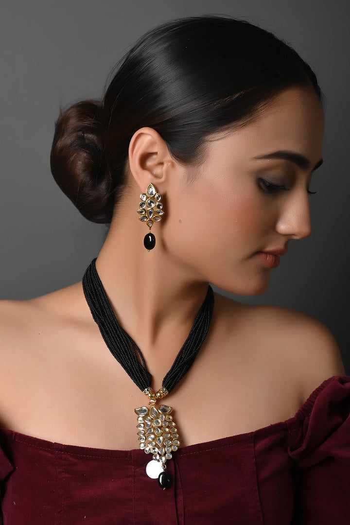Kundan Pendant Set | With Earrings And Bracelet Trendy