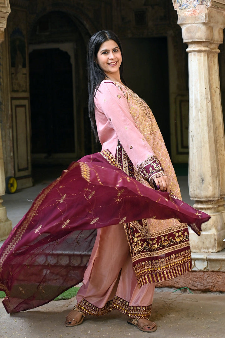 Designer Baby Pink Kameez with Dupatta | Stylish Georgette Ethnic Suit