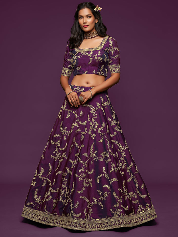Designer lehenga for women, perfect for weddings and special occasions.