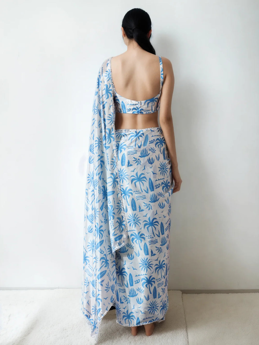 Premium Ethnic Saree Online Silverbin
