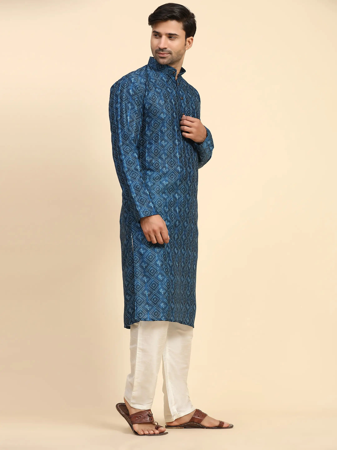 Blue Kurta Pajama Set for Men | Modern & Traditional Style for Sangeet