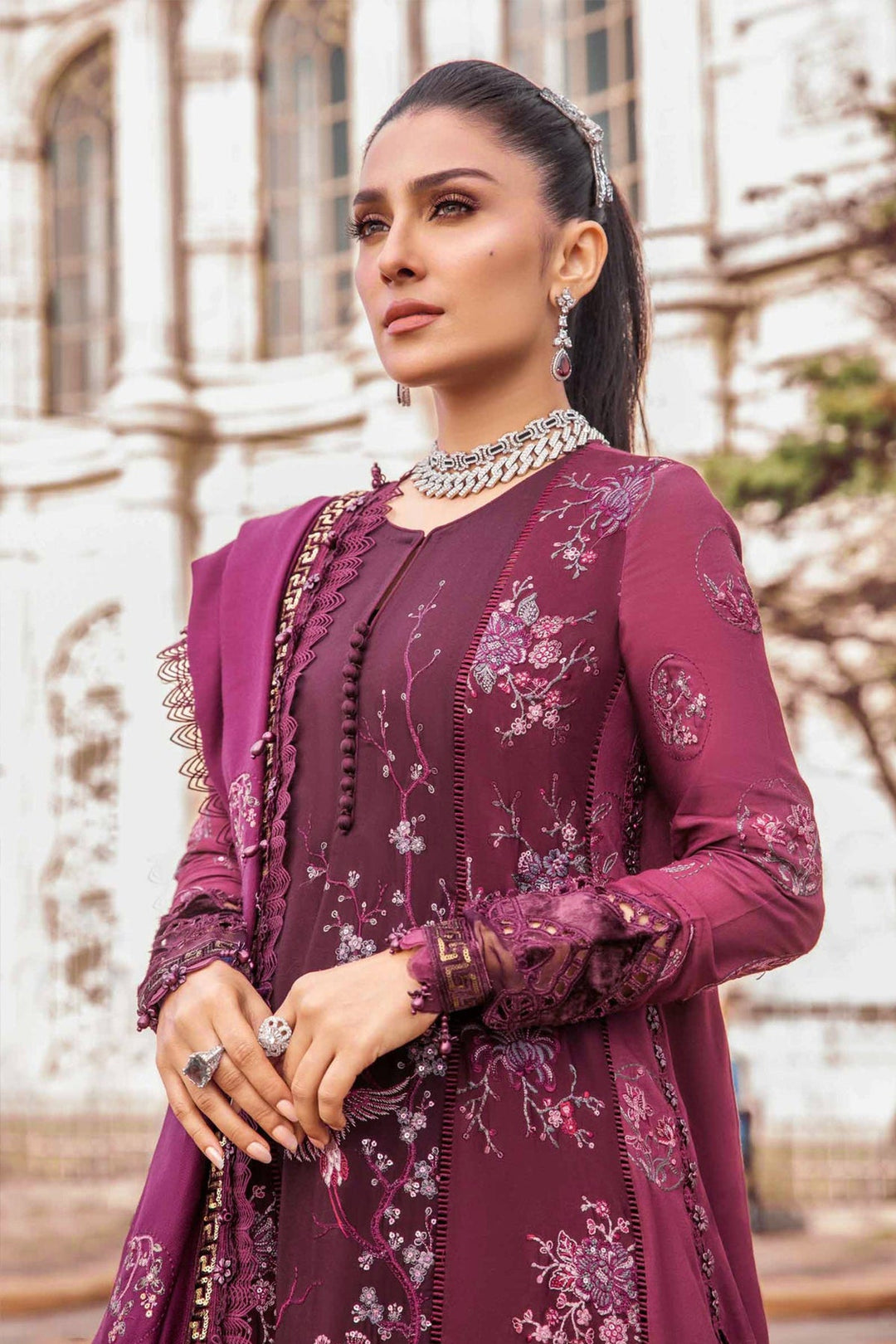 Stylish Maroon Organza Kameez & Salwar | Highlighting a Gorgeous Dupatta
