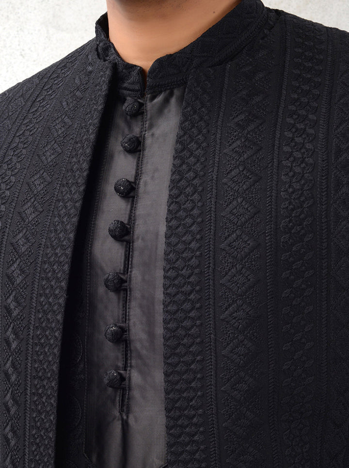 Black indowestern outfit for men with mandarin collar
