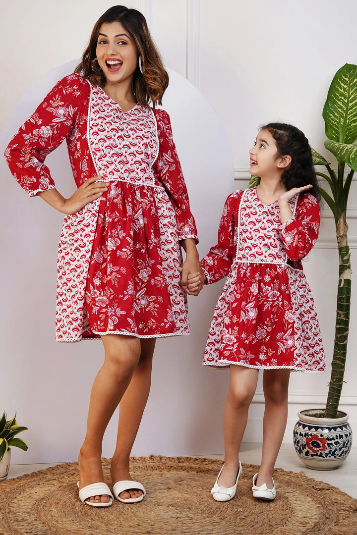 Matching Red and White Printed Dresses for Mom and Daughter