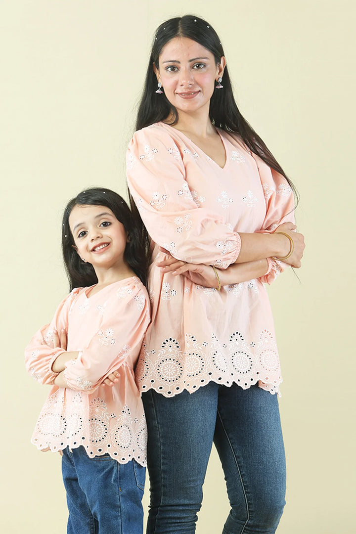 Peach Cutwork Tops Mom and Daughter Twin Set