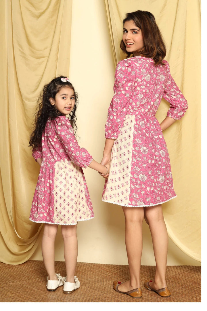 Mom Daughter Duo Rouge And Cream Printed Dress