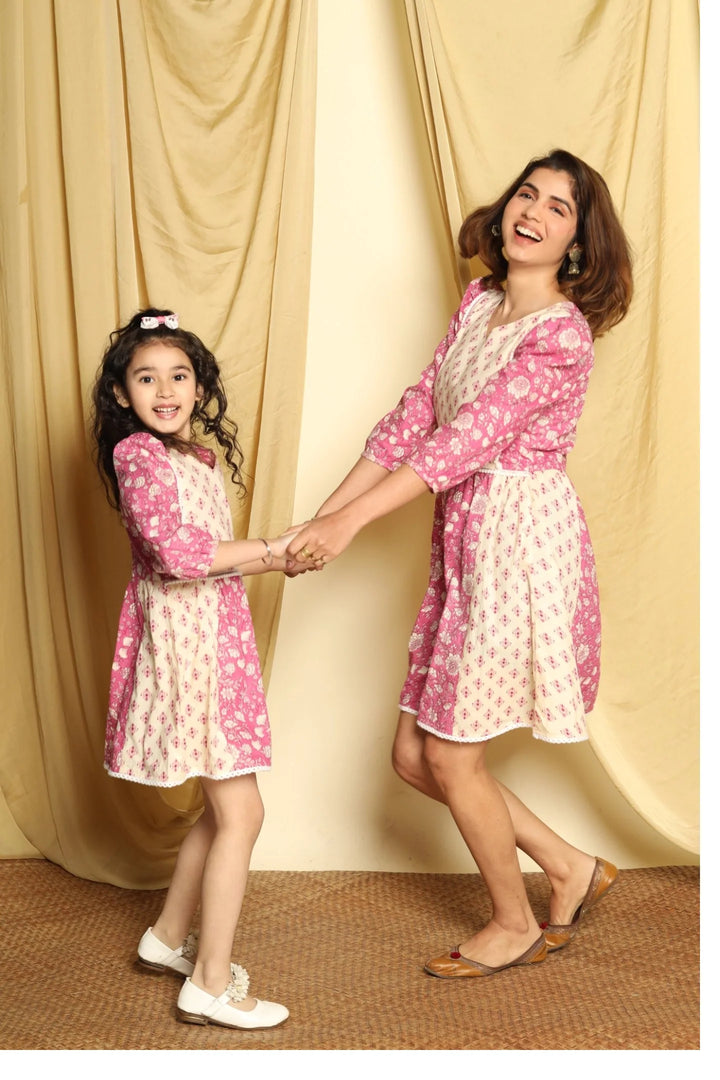 Mom Daughter Duo Rouge And Cream Printed Dress