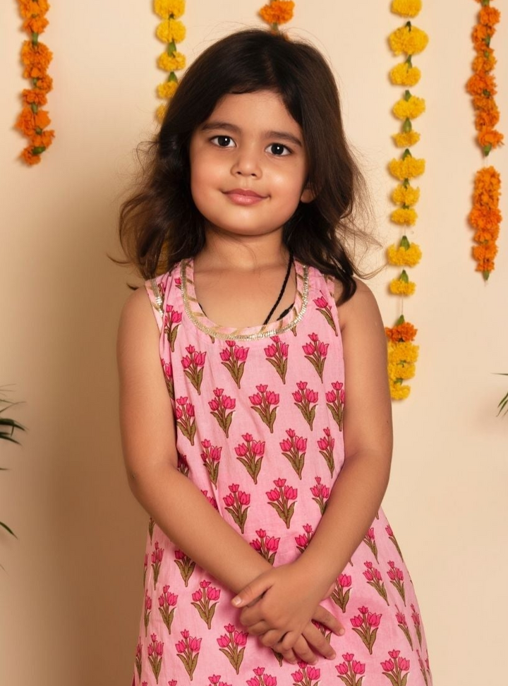 Bachpan Bold Hot Pink Hand Block Kurta Set | Cotton Pant & Soft Net Dupatta
