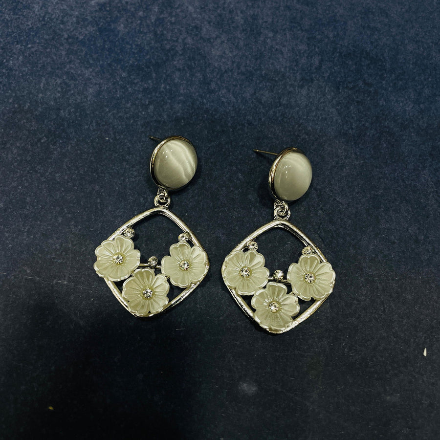 WESTERN EARRINGS - SilverBin