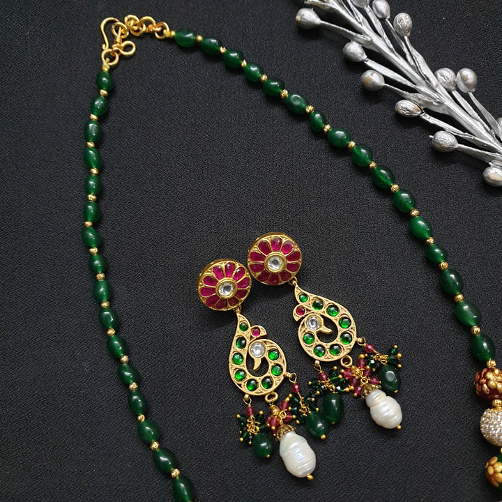 Elegant Sparkling Gemstone Pendant Set | Timeless Jewelry Charm