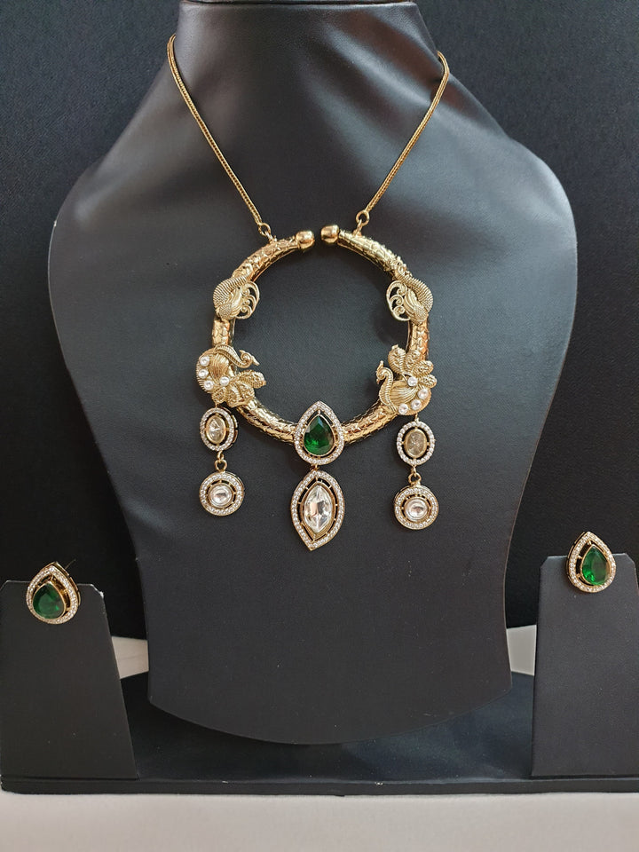 Elegant Pendant Set | Stylish Jewelry Collection