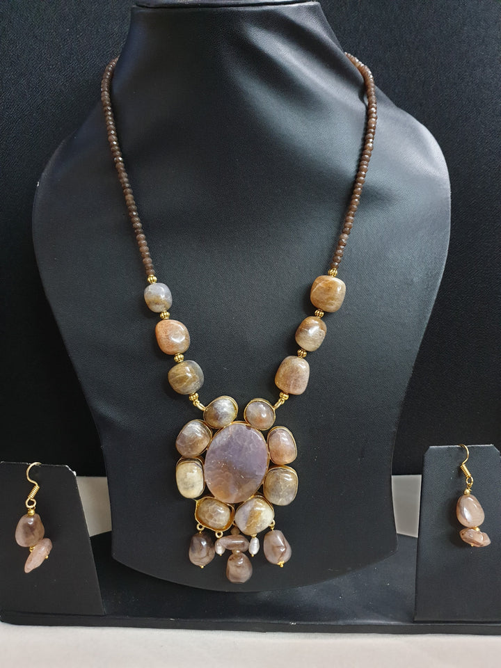Light Brown Stone Fusion | Pendant Set With Earrings Edition