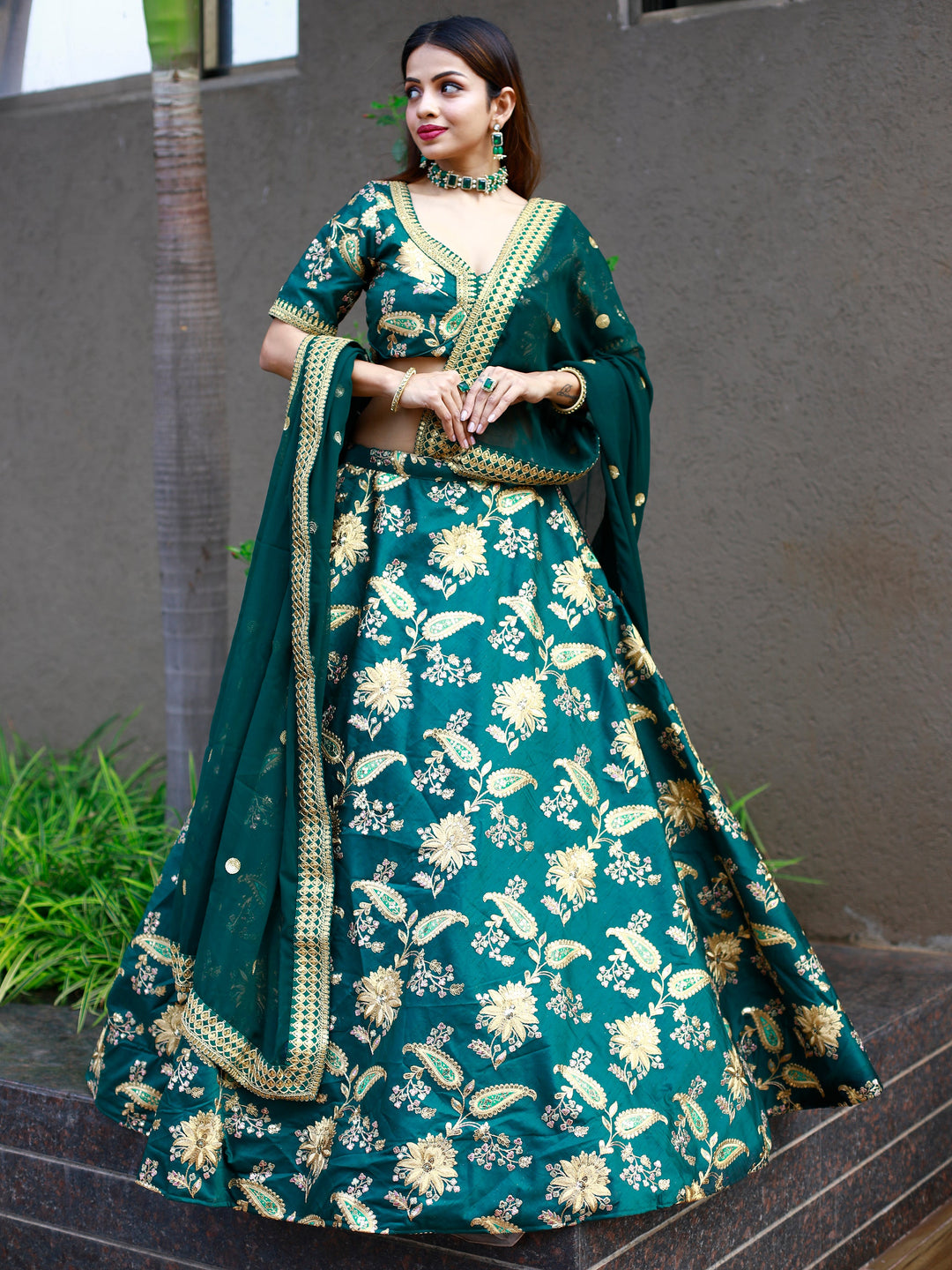 Glamorous Green Thread Embroidery Art Silk Wedding Lehenga Choli