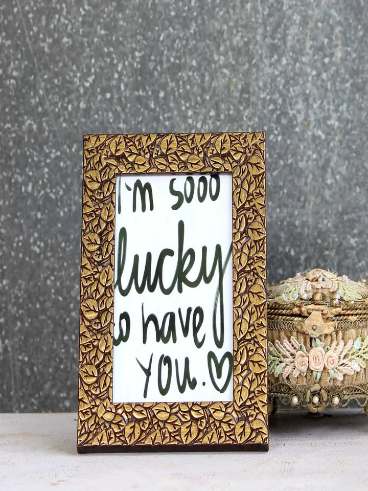 Modern Photo Frame | Eye-Catching Design for Memorable Wall Decor