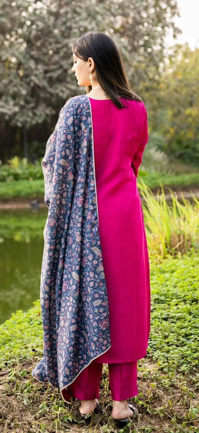 Bright Pink Salwar Kameez | Vibrant Pink with Pearl-Detail Chudidaar Sleeves