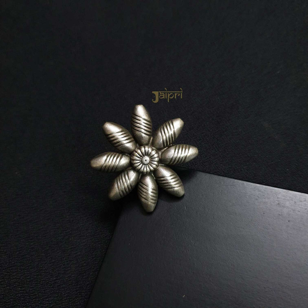 Vintage Style Crystal Ring | Elegant Statement Jewelry