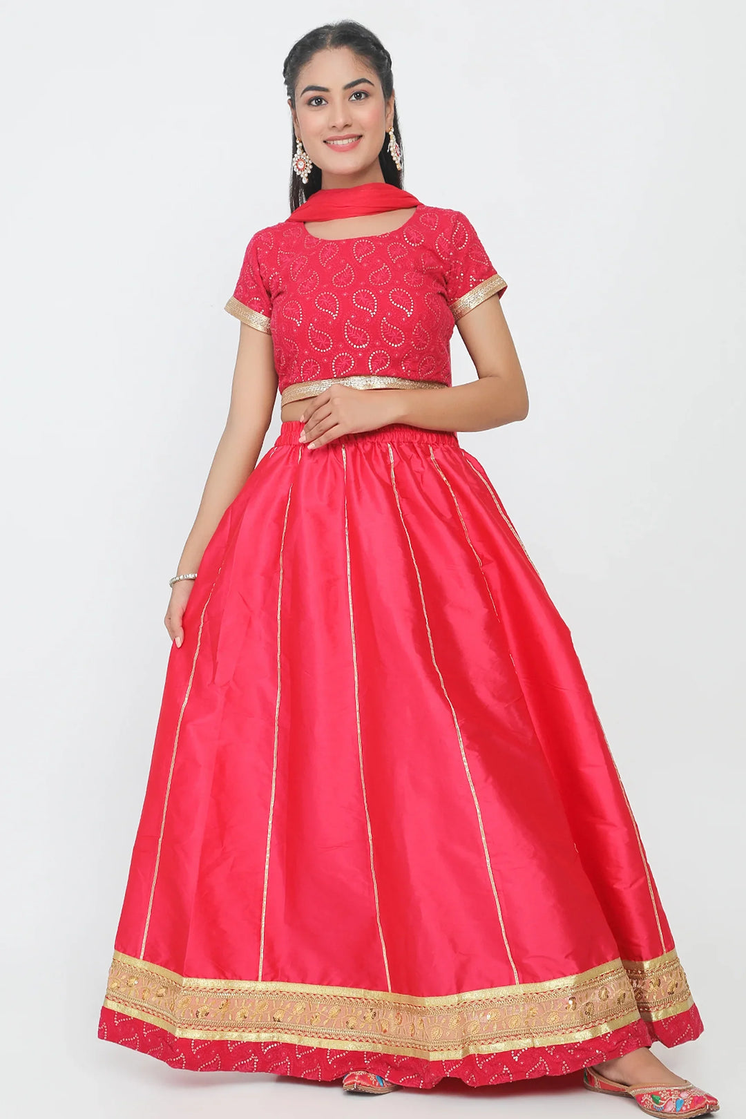 Elegant Fusion: Fuchsia Lehenga Twin Set