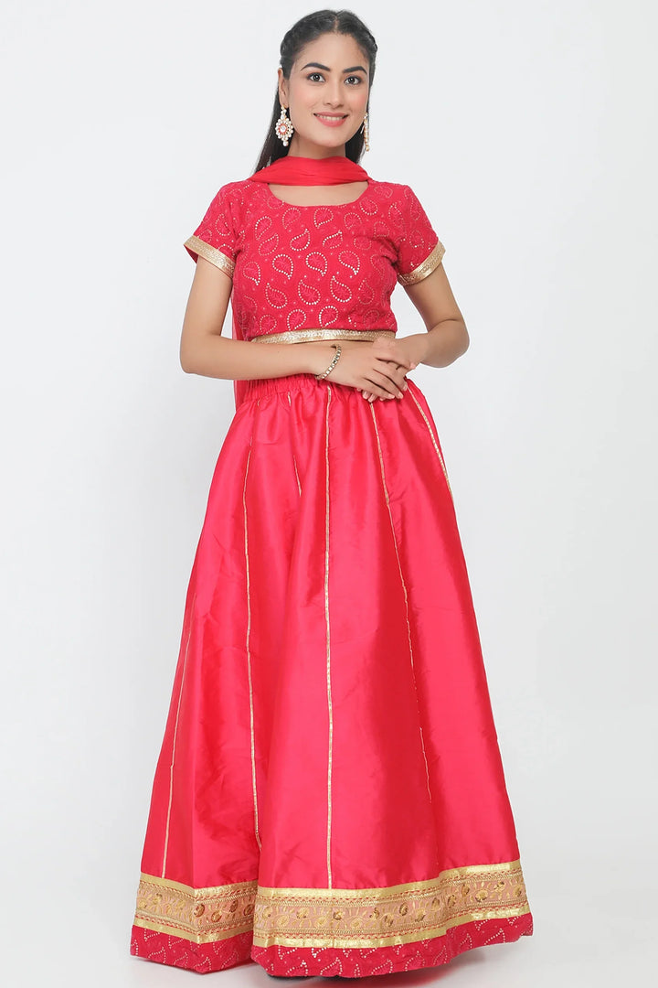 Elegant Fusion: Fuchsia Lehenga Twin Set