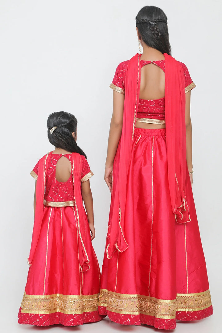 Elegant Fusion: Fuchsia Lehenga Twin Set