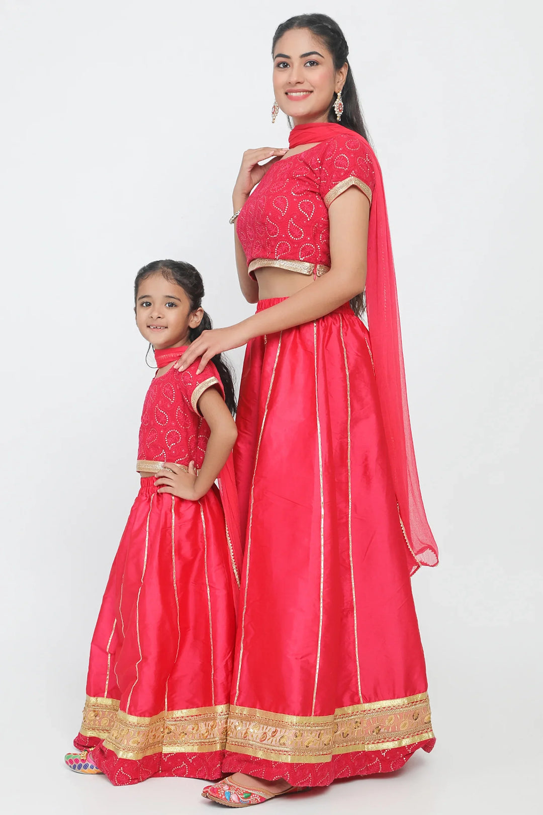 Elegant Fusion: Fuchsia Lehenga Twin Set