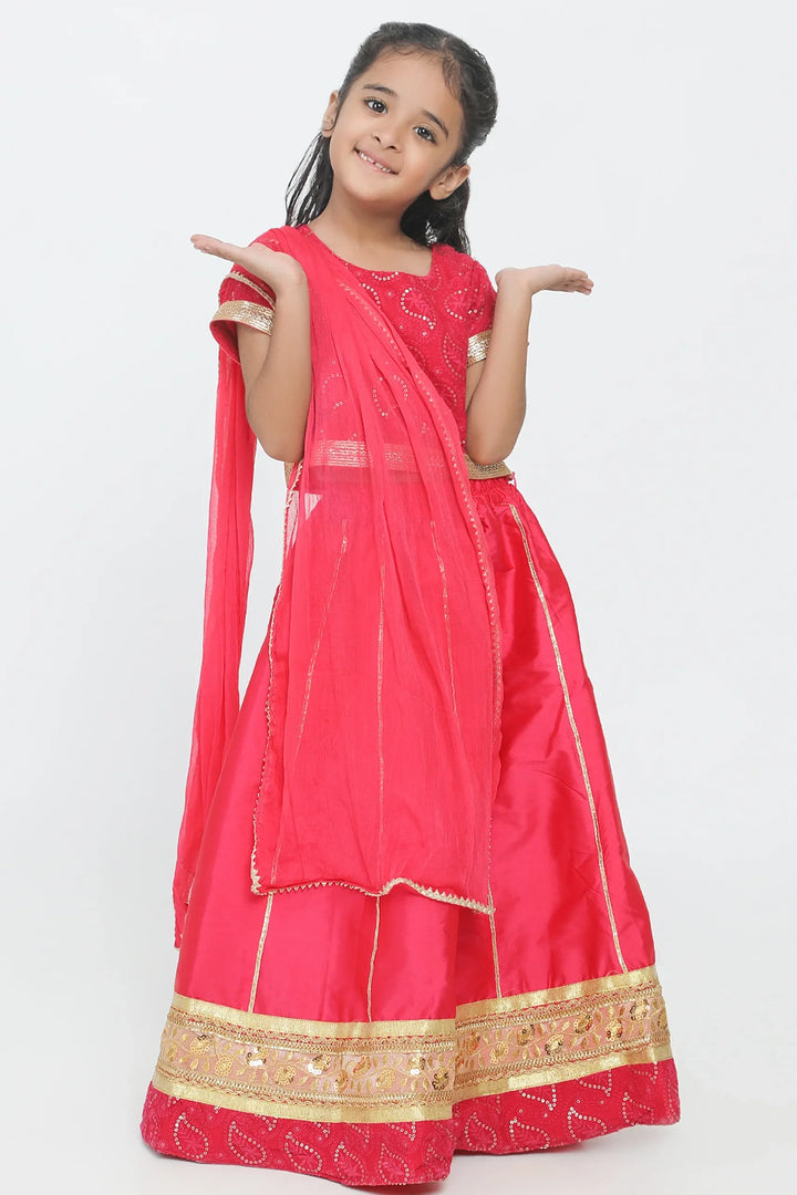 Elegant Fusion: Fuchsia Lehenga Twin Set