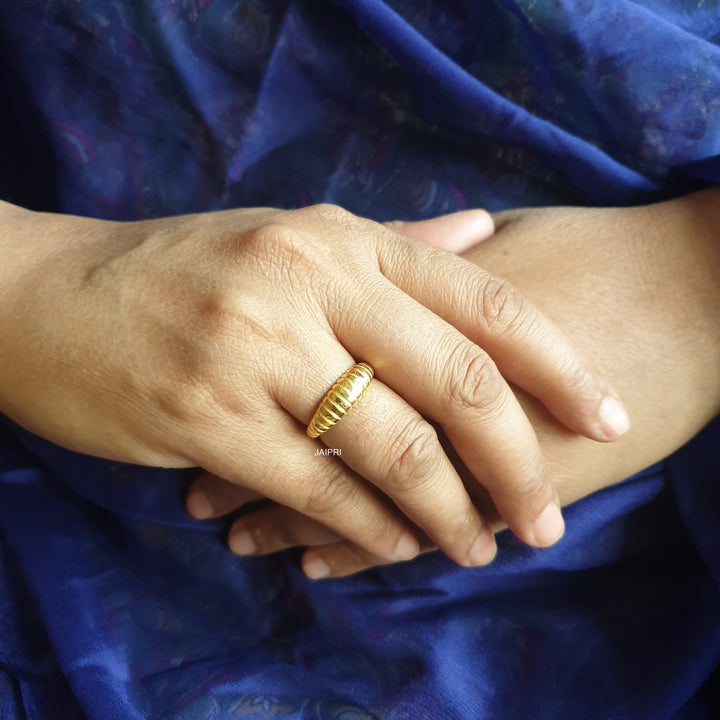 Gold Band | Ring (Size US7) Exclusive